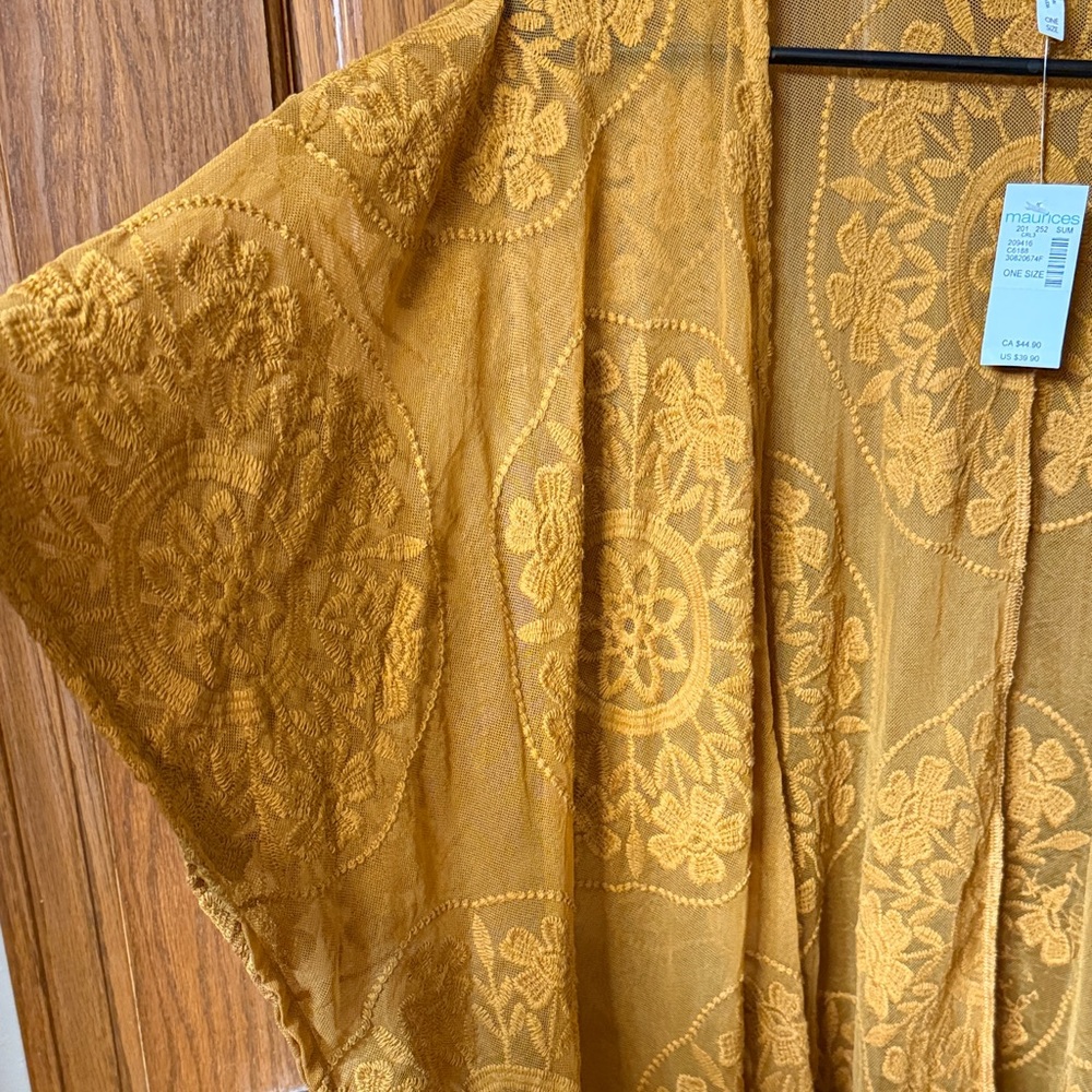 Golden Floral Kimono Cover Up NEW One Size Vibrant and Stylish! - Picture 2 of 8